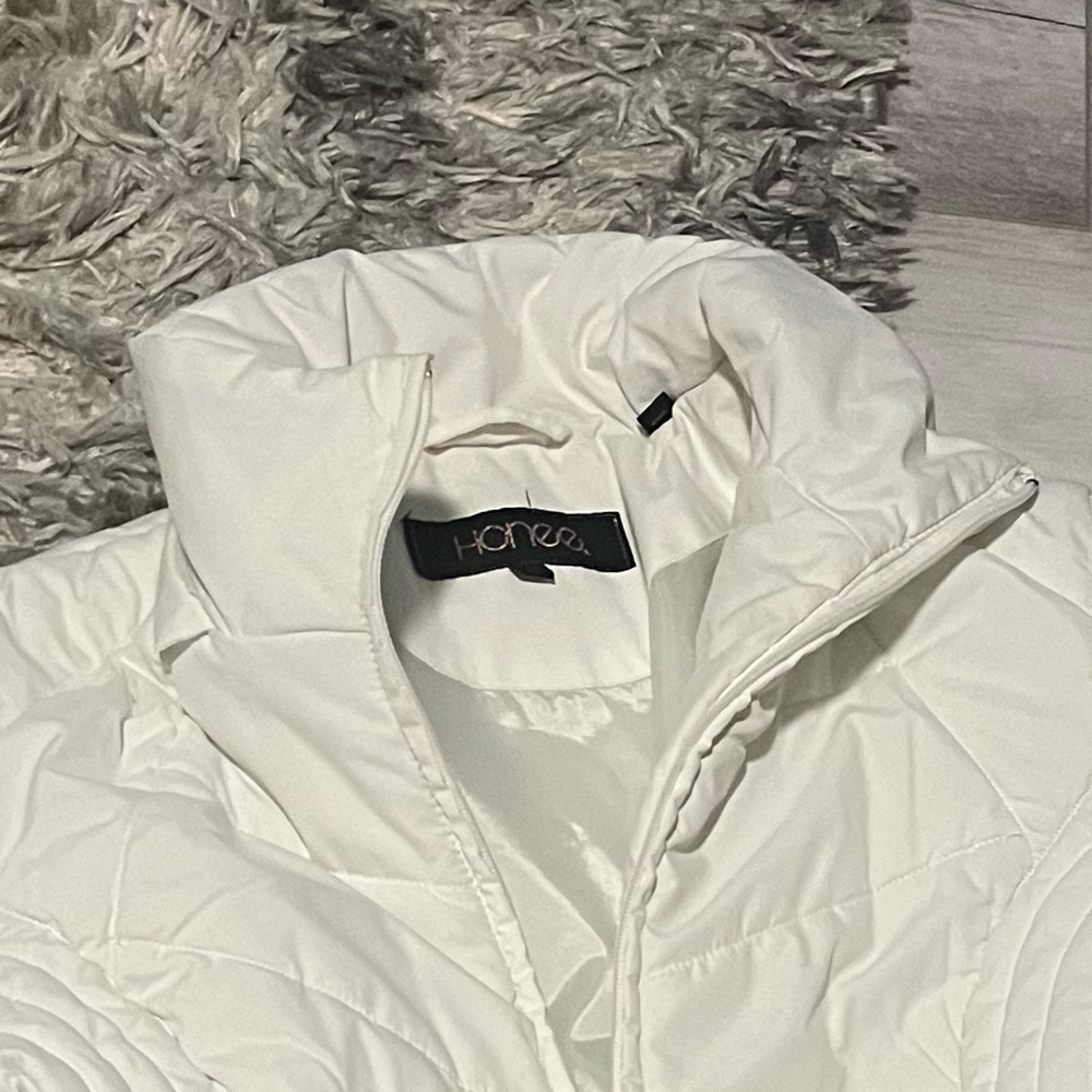 Honee Women’s White Coat